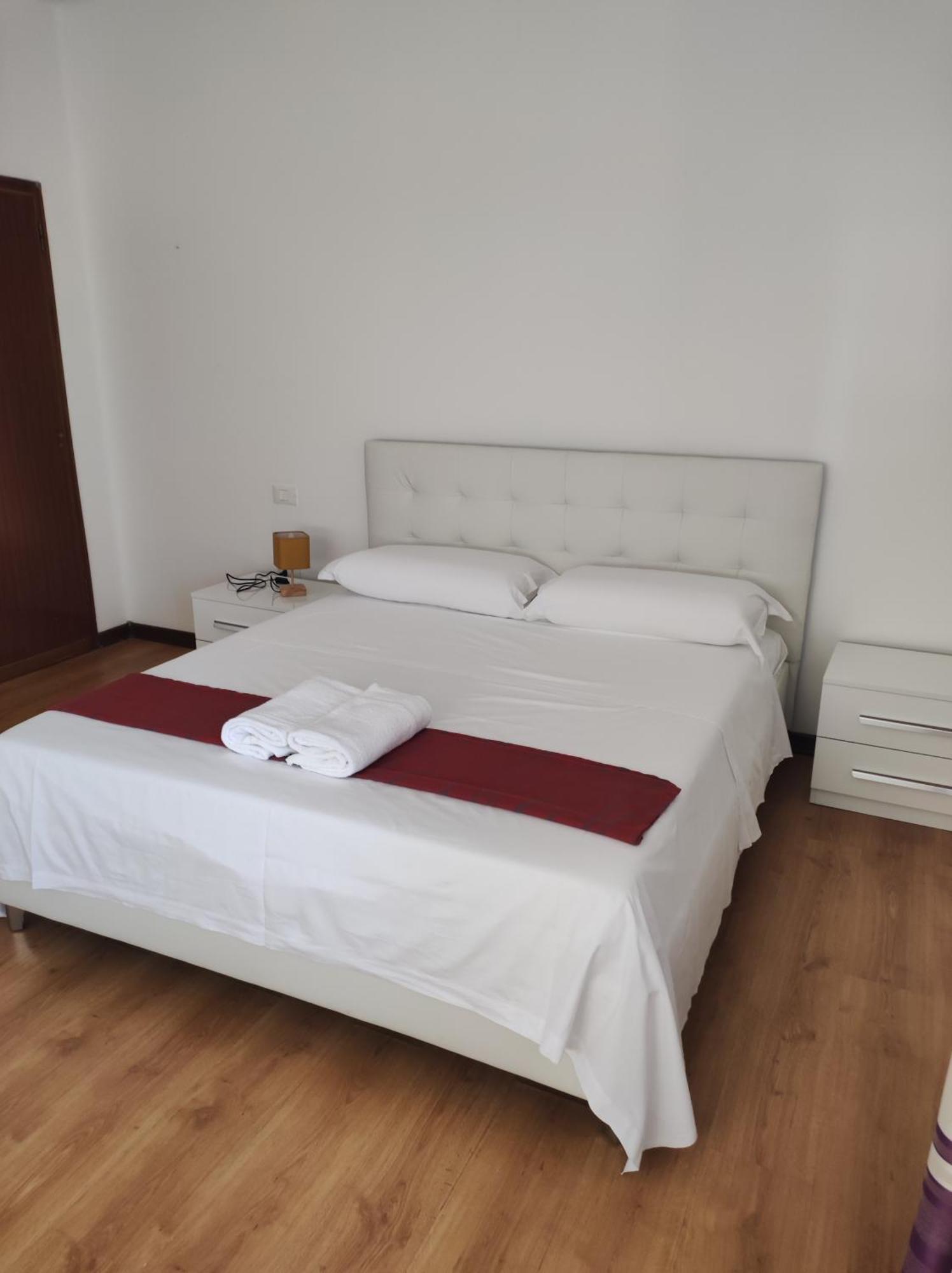 Abc Guest House Mestre Esterno foto